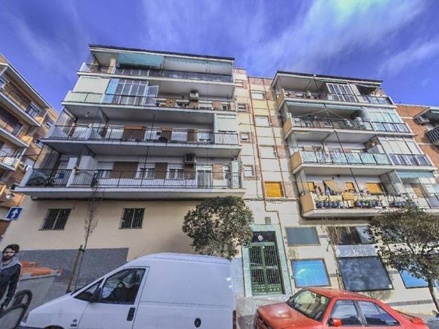 Local comercial en Venta en Puerta del Ángel