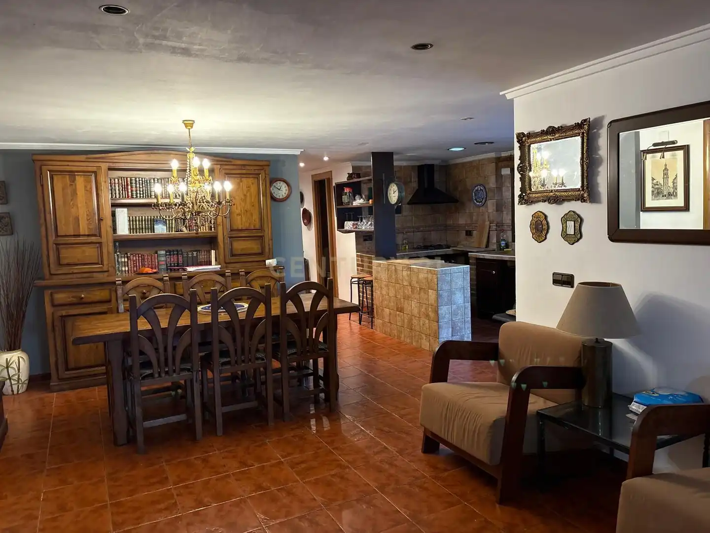 Comedor de Casa o chalet en venta en Chiva con Jardín privado