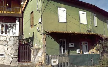 Vista exterior de Casa o xalet en venda en Mieres (Asturias)