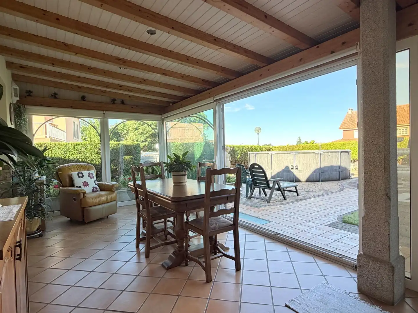 Terrassa de Casa o xalet en venda en Oleiros amb Calefacció, Jardí privat i Terrassa