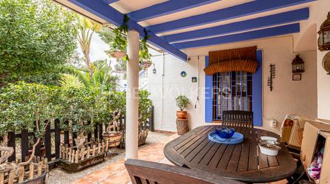 Foto 2 de Casa adosada en venda a Avenida de Europa, Sevilla