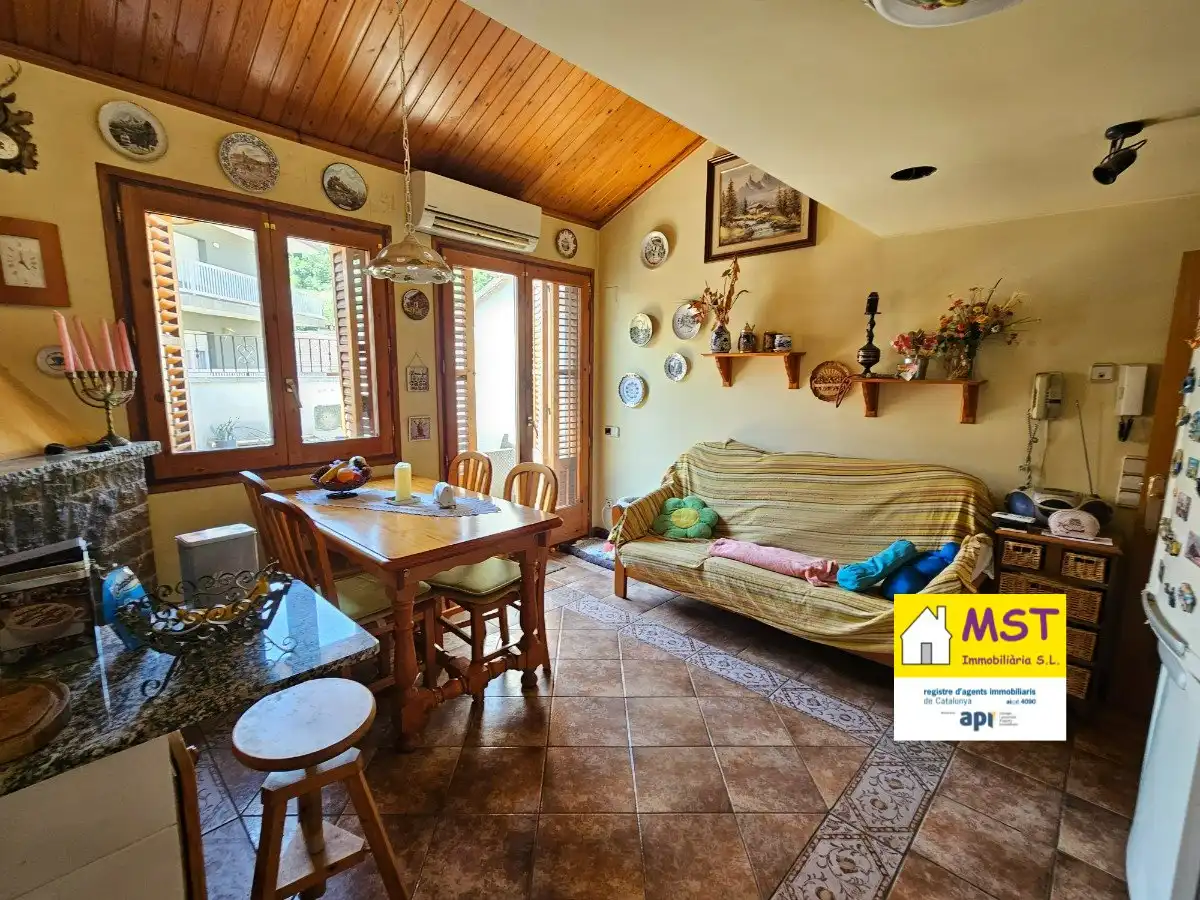 Living room of Duplexes for sale in Gironella  with Air Conditioner, Heating and Terrace