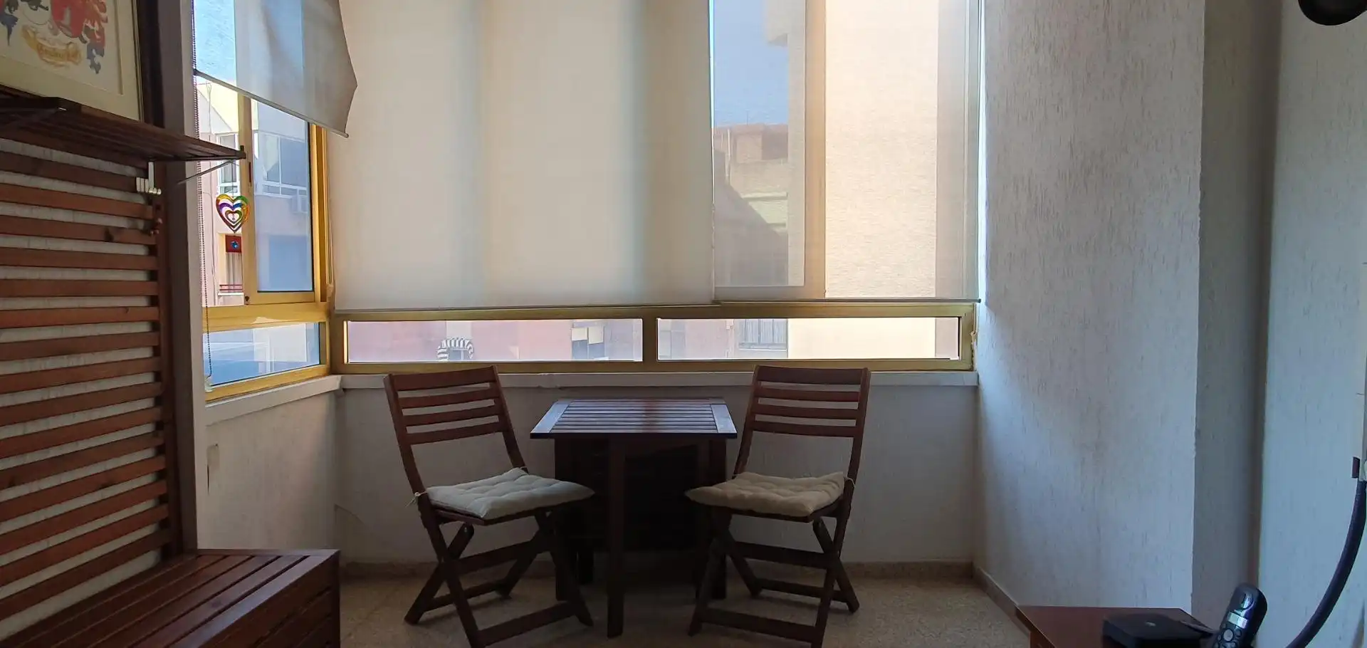 Habitación en Calle PRIMAVERA, Carolinas Altas