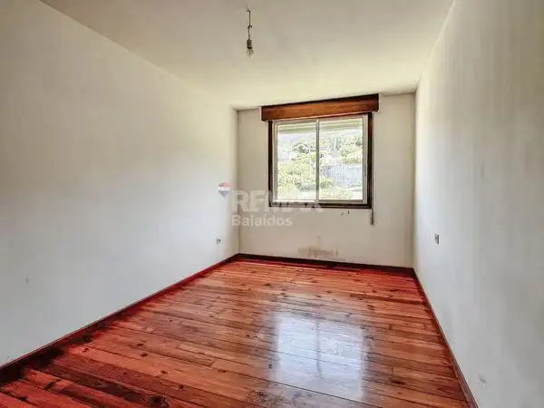 Schlafzimmer von Wohnung zum Verkauf in Nigrán mit Privatgarten und Abstellraum