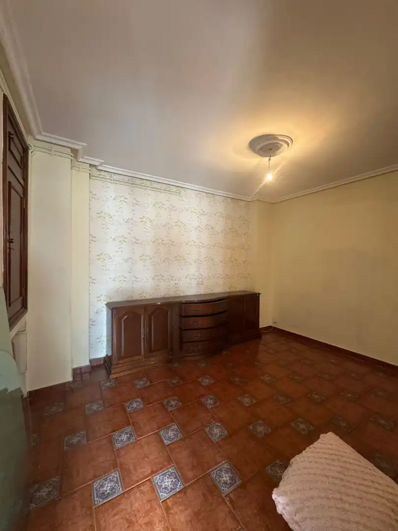 Dining room of Flat for rent in Gijón   with Heating and Parquet flooring
