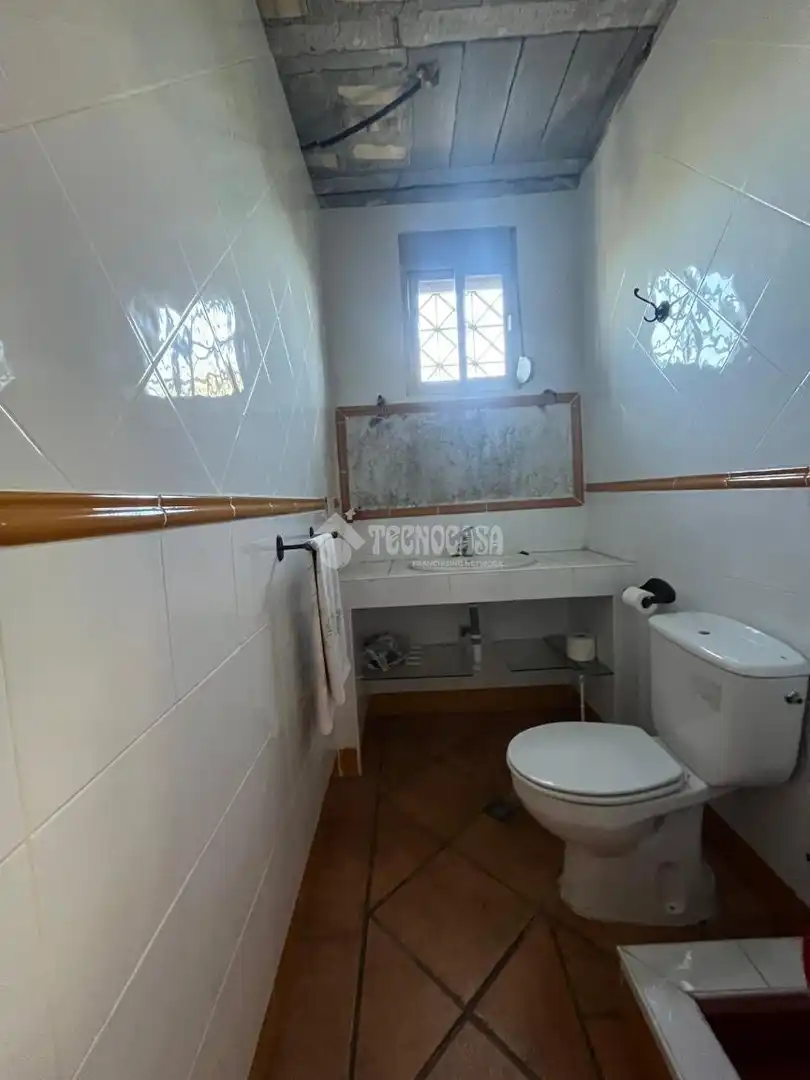 Badezimmer von Country house zum Verkauf in Villa de Otura
