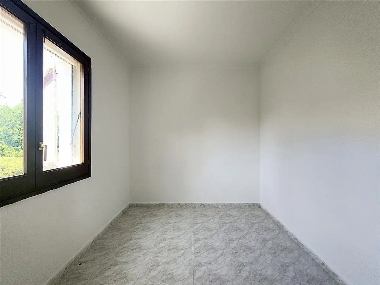 Bedroom of Houses for sale in Vallgorguina