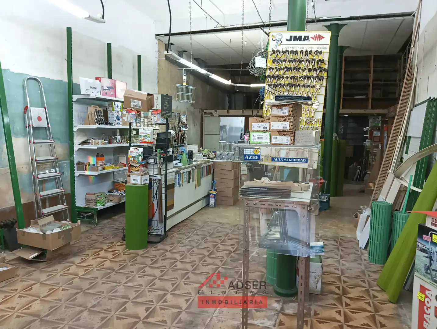 Local de alquiler en  Logroño