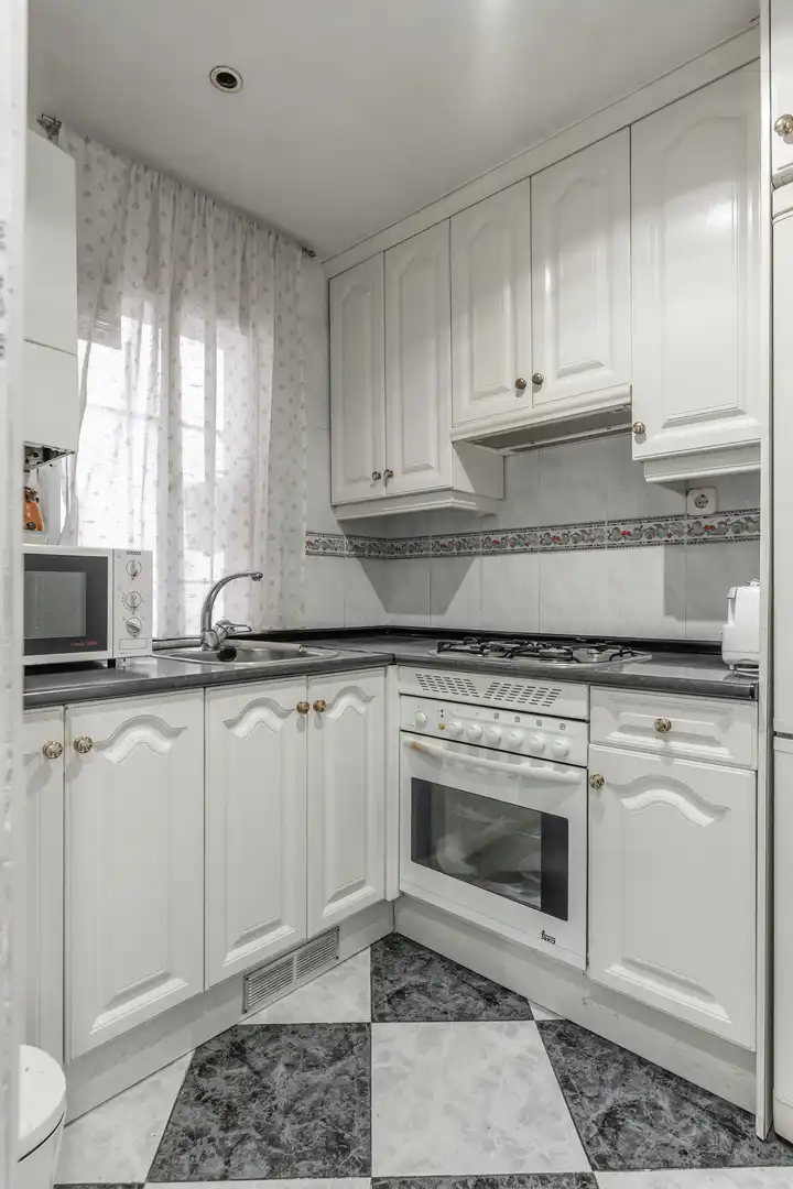 Kitchen of Flat for sale in  Madrid Capital  with Balcony