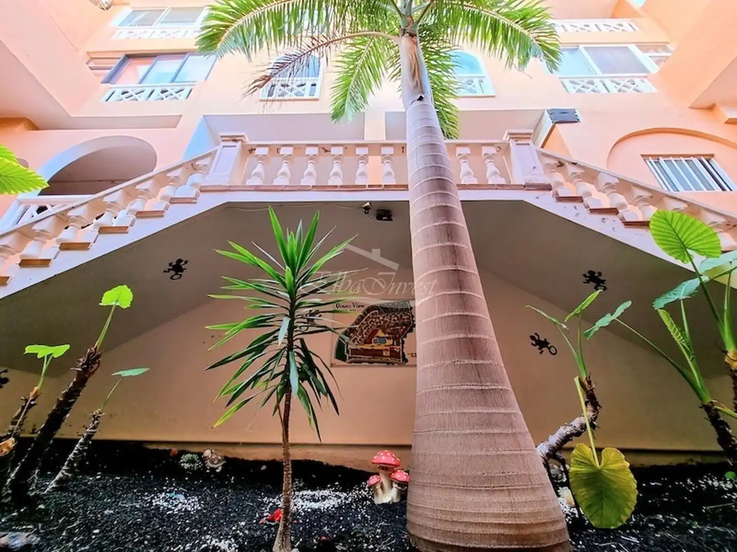 Vista exterior de Dúplex en venta en Adeje con Aire acondicionado, Parquet y Terraza