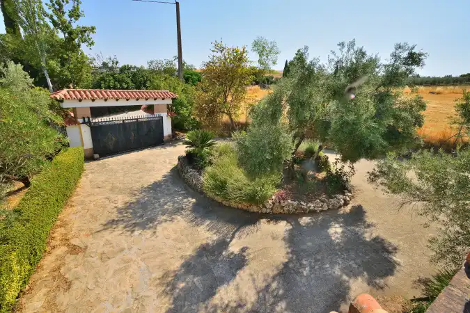 Jardín de Finca rústica en venta en Arriate con Jardín privado, Terraza y Piscina