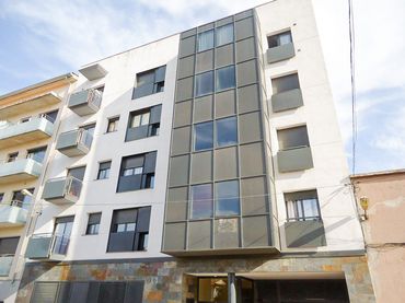 Pis amb balcó en venda a Torres i Bages 14