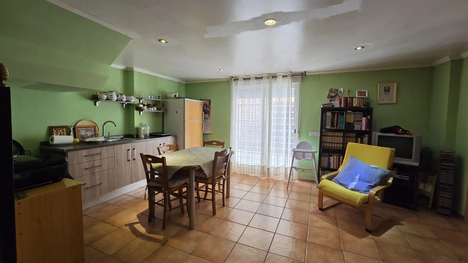 Cocina de Casa o chalet en venta en Elda con Aire acondicionado, Jardín privado y Terraza