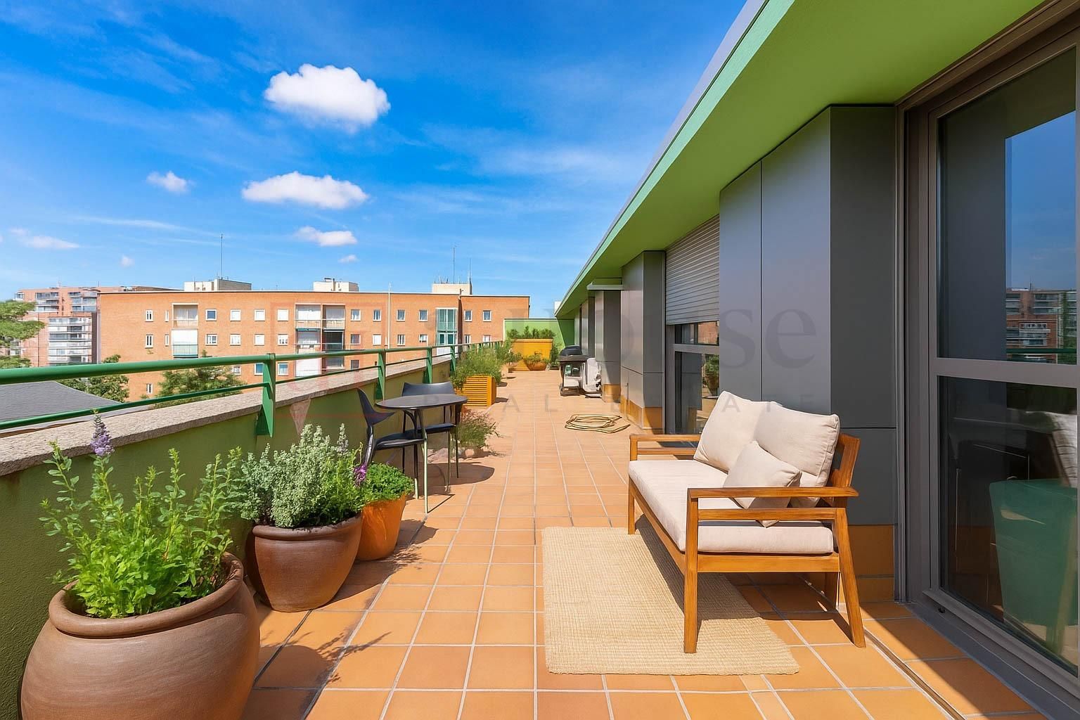 Terrassa de Àtic en venda en  Madrid Capital amb Aire condicionat, Calefacció i Parquet