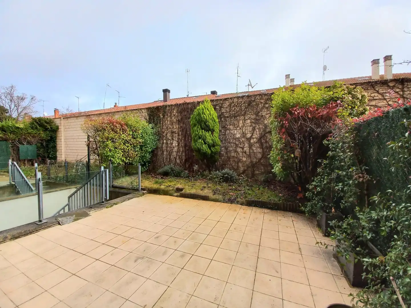 Terrassa de Pis en venda en Burgos amb Calefacció, Jardí privat i Parquet