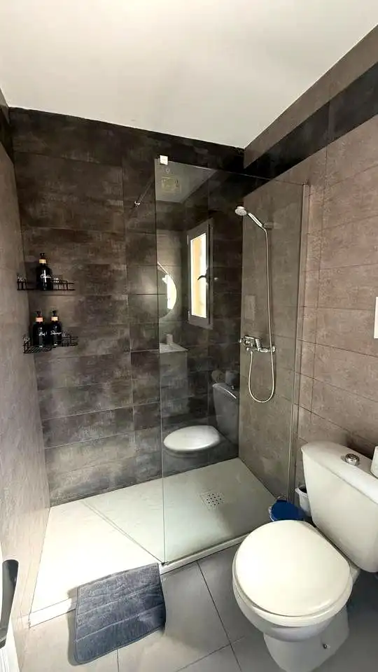 Baño de Casa adosada en venta en Málaga con Aire acondicionado y Piscina comunitaria