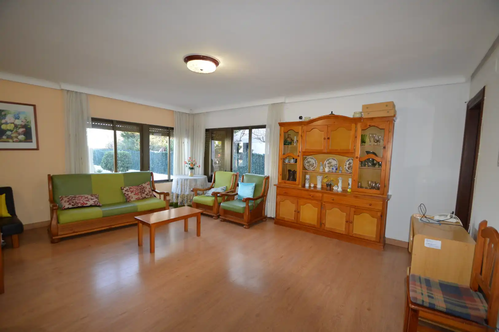 Sala d'estar de Casa o xalet en venda en Vinaròs amb Jardí privat, Terrassa i Forn