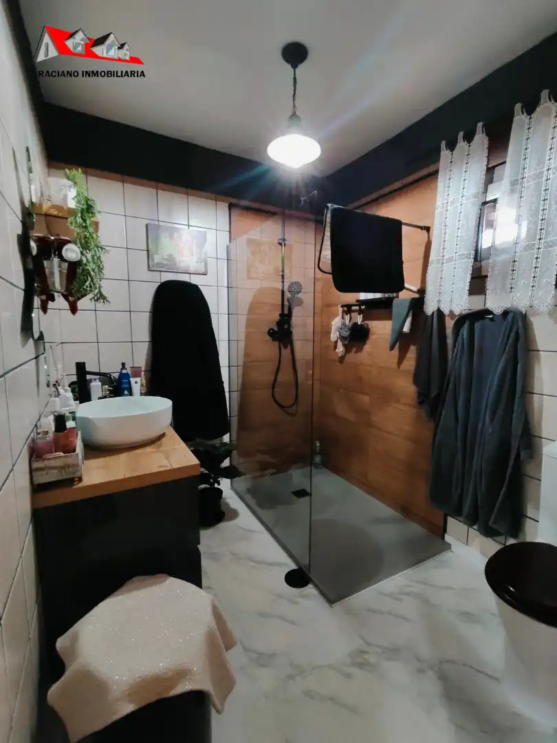 Badezimmer von Haus oder Chalet zum Verkauf in Albacete mit Klimaanlage, Heizung und Privatgarten