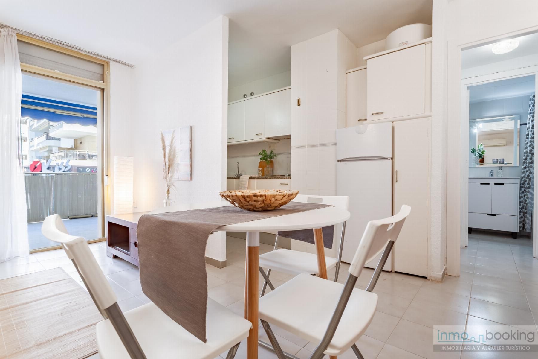 Vista exterior de Apartament en venda en Salou amb Aire condicionat, Calefacció i Piscina comunitària