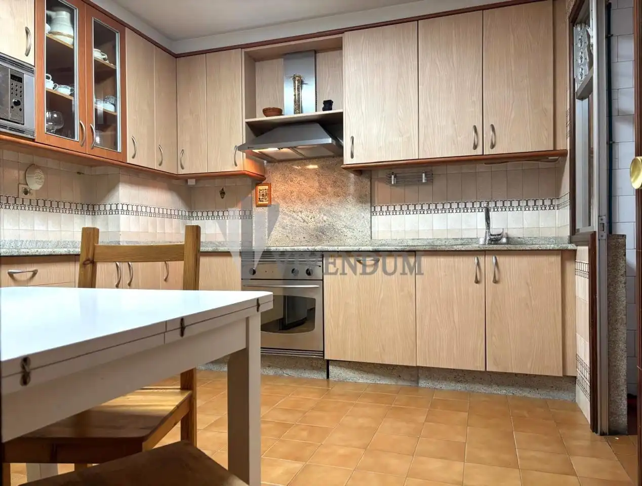Cocina de Piso en venta en Vigo  con Calefacción, Parquet y Terraza