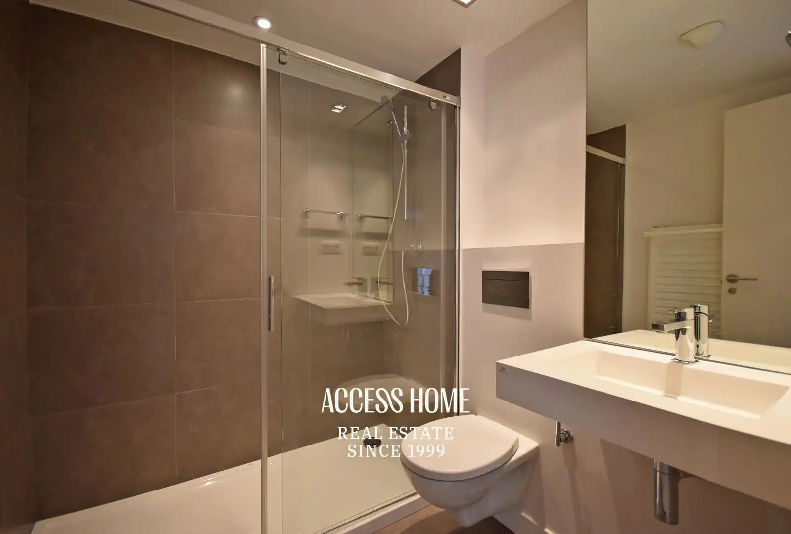 Bathroom of Flat for sale in Alella, Barcelona