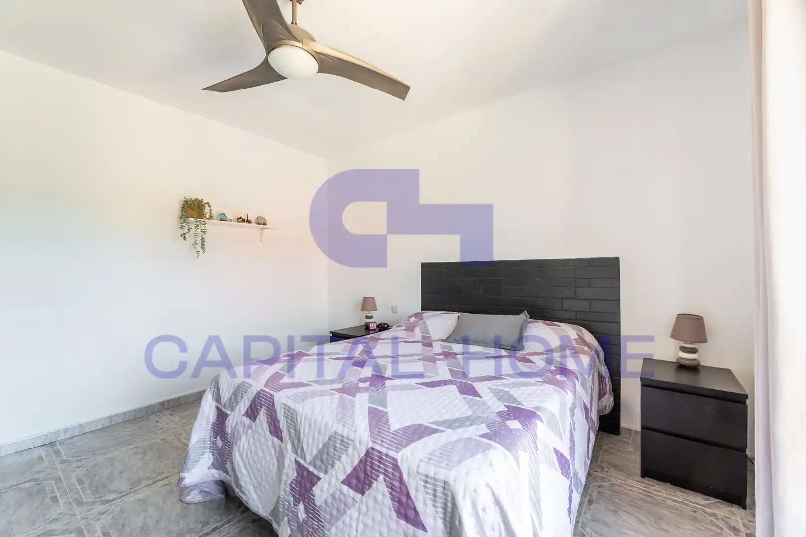 Habitación de Casa adosada en venta en Navalcarnero con Aire acondicionado, Calefacción y Jardín privado