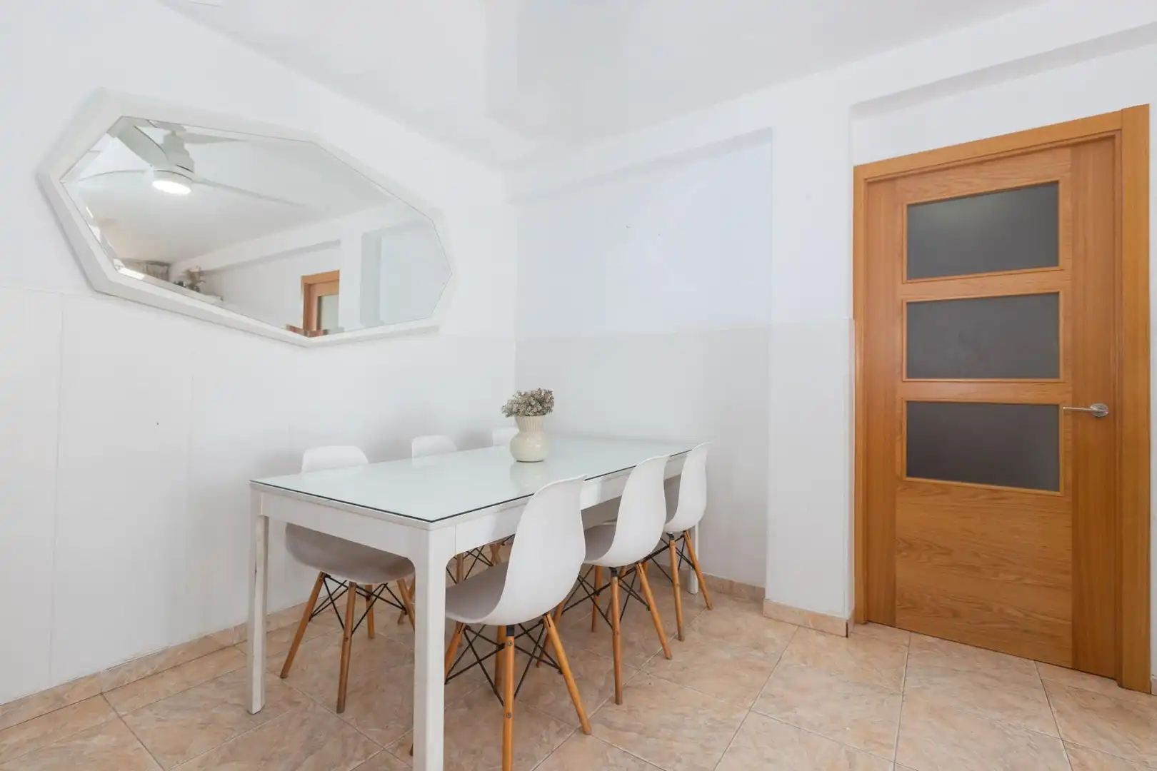 Comedor de Piso en venta en Carretera de Cádiz