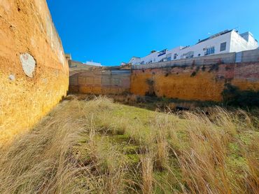 Terreno residenziale in vendita a Calle Cardenal Cisneros