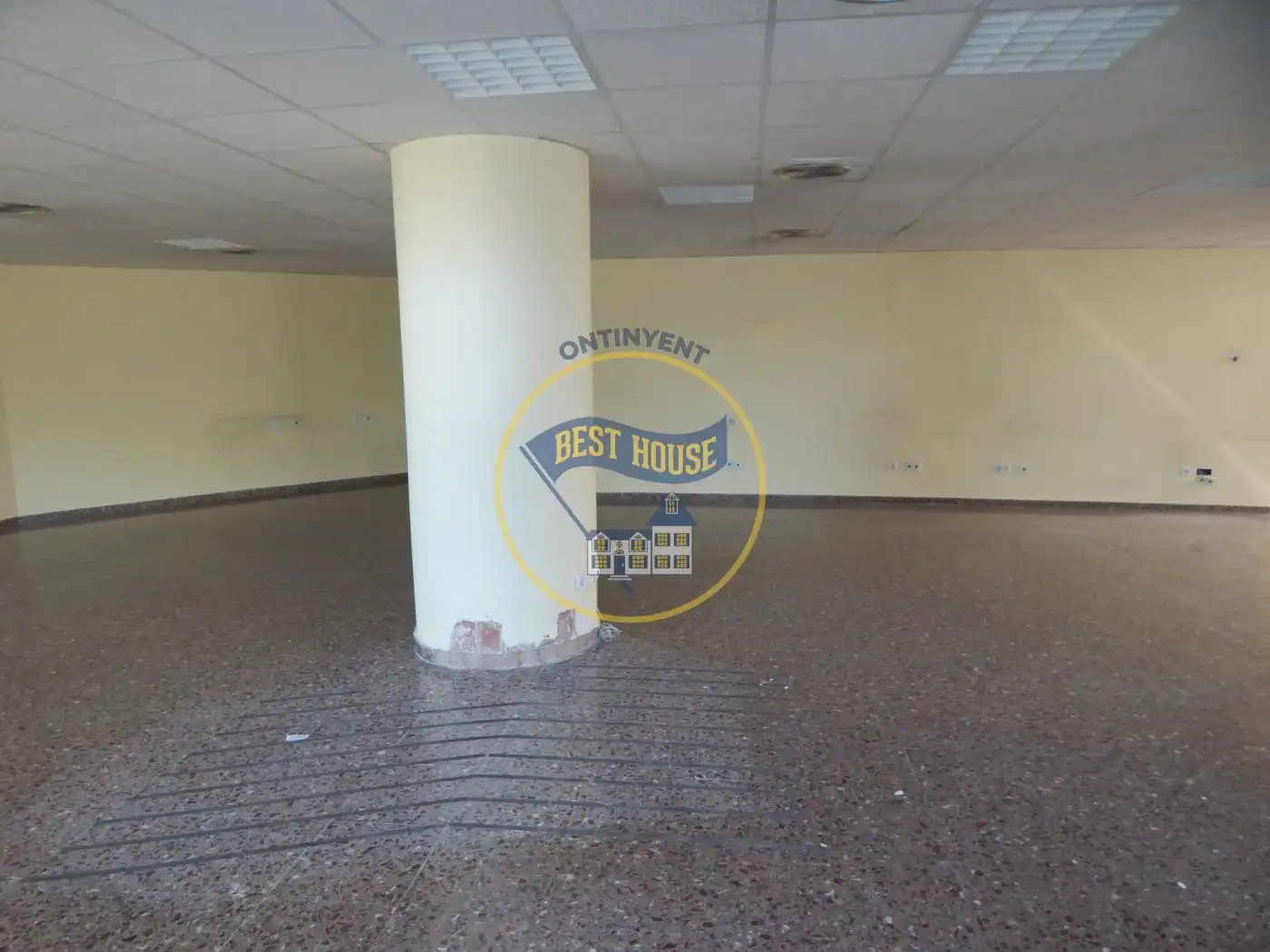 Business premises for sale in Sant Josep - Zona Hospital, imagen 22