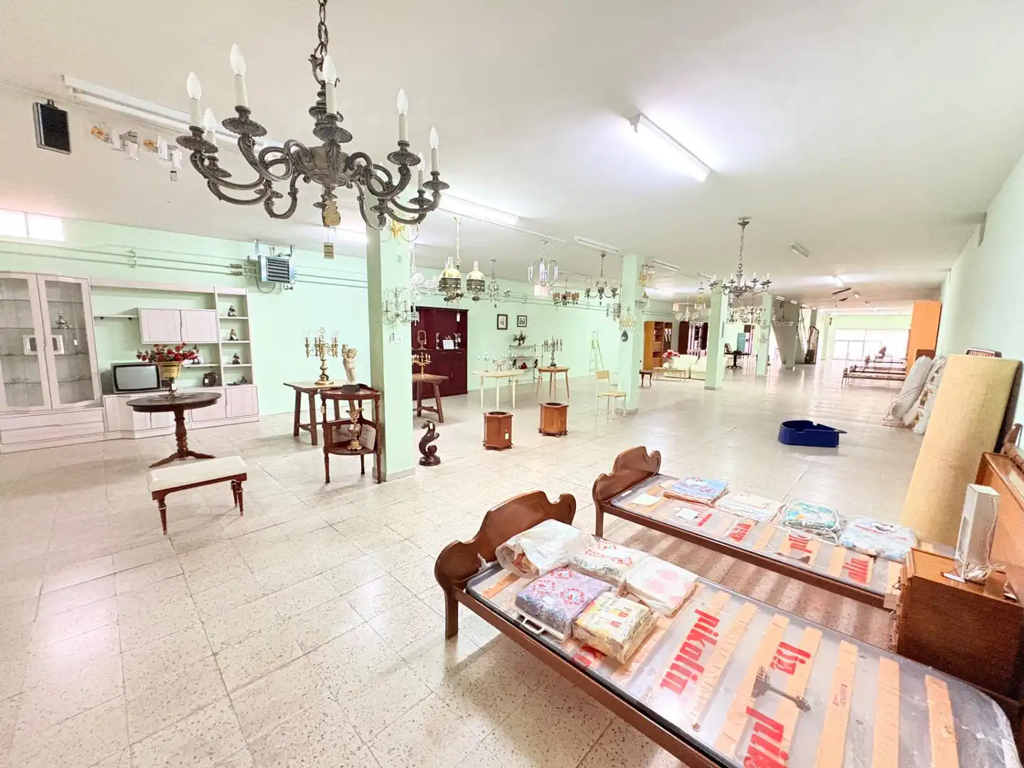 Local comercial en venda a Avenida de Portugal