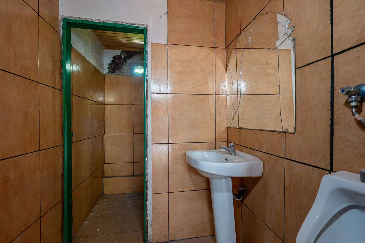 Badezimmer von Geschaftsraum zum Verkauf in Teguise mit Terrasse