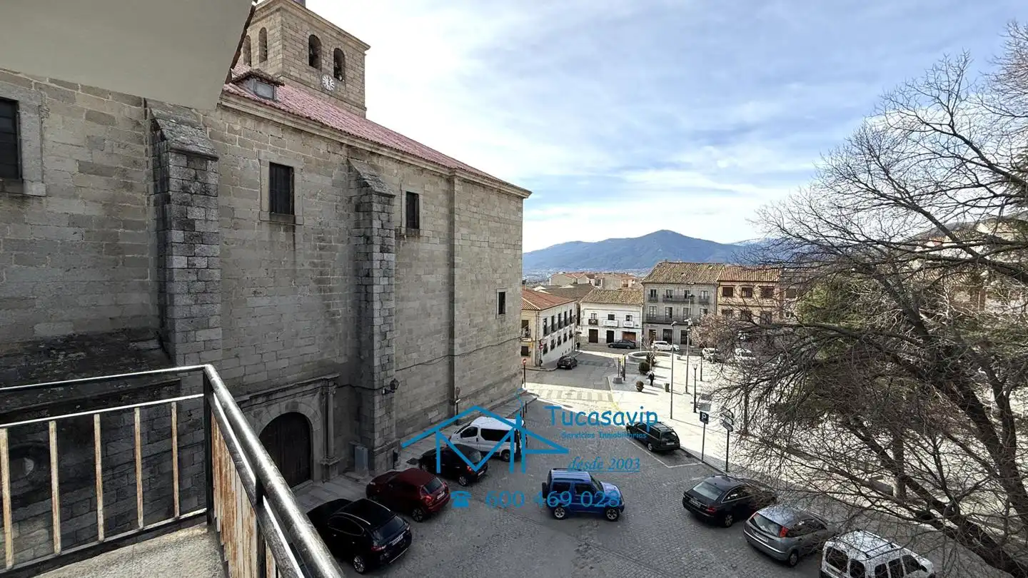 Vista exterior de Pis en venda en Cebreros amb Terrassa