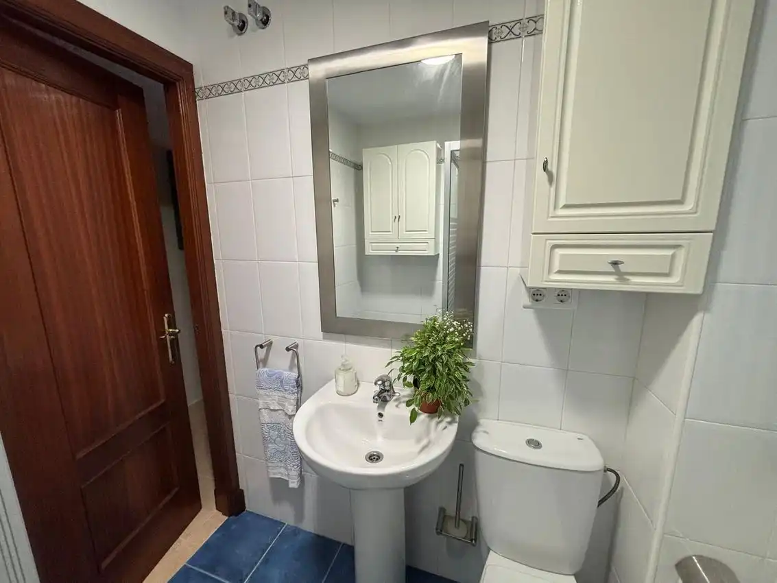 Baño de Piso en venta en Chipiona con Aire acondicionado