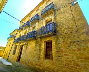 Vista exterior de Casa o xalet en venda en Sos del Rey Católico amb Jardí privat i Balcó