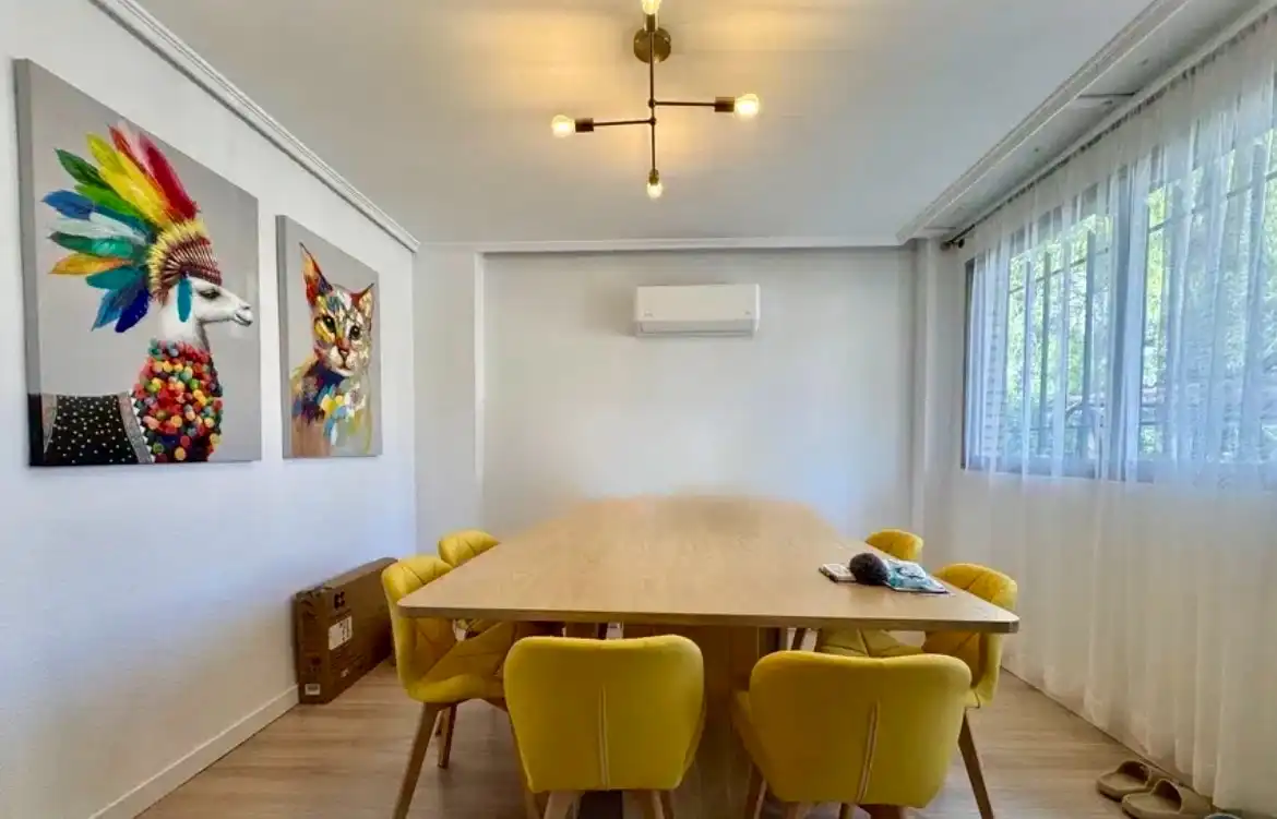 Comedor de Casa o chalet en venta en Torrent con Aire acondicionado, Calefacción y Jardín privado