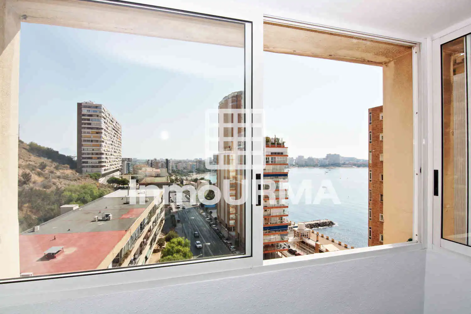 Wohnung mit Aufzug zum Verkauf in Avenida de Villajoyosa, imagen 3