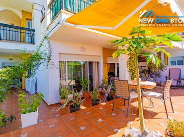 Appartement compact avec piscine à vendre à Avenida Medina Azahara