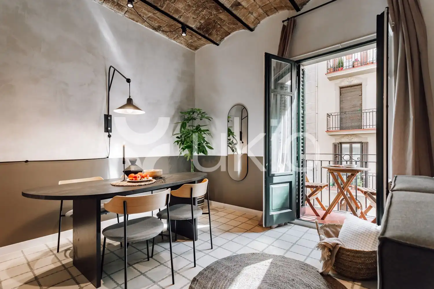 Habitación de Apartamento de alquiler en Barcelona con Aire acondicionado, Calefacción y Amueblado