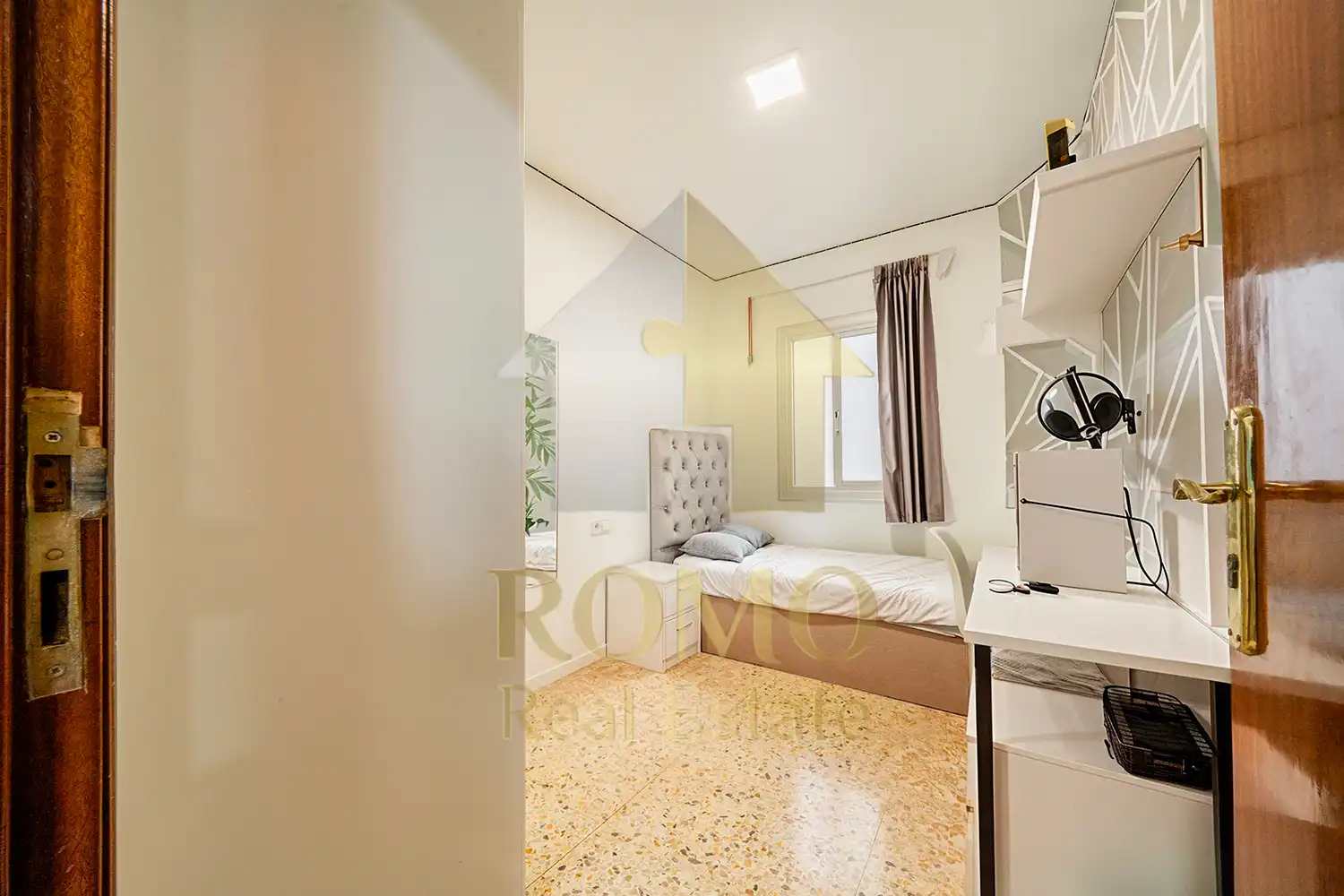 Habitación de Piso en venta en Santa Perpètua de Mogoda con Aire acondicionado, Calefacción y Balcón