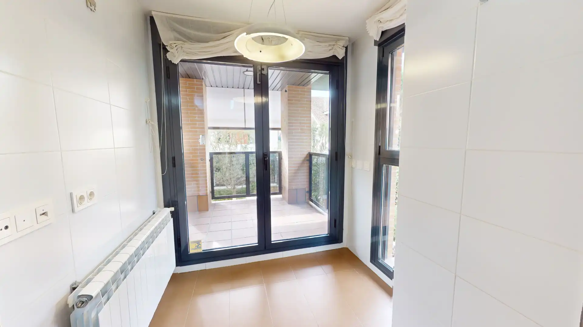 Doppelhaushälfte mit Garten zum Verkauf in Calle Ecuador, imagen 4