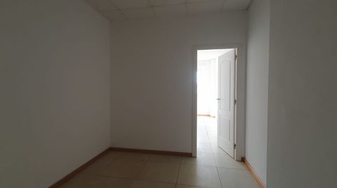 Foto 4 de Oficina de alquiler en Avenida de Emilio Lemos, 31, Colores - Entreparques, Sevilla Capital