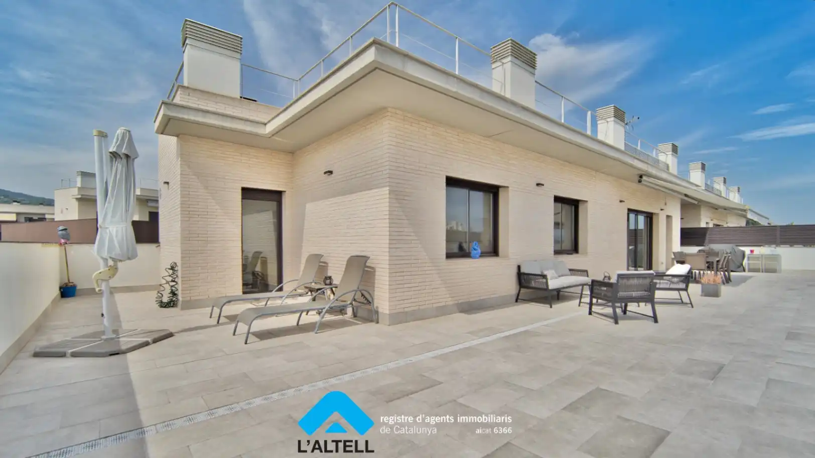 Terraza de Ático en venta en L'Ametlla del Vallès con Aire acondicionado, Calefacción y Jardín privado
