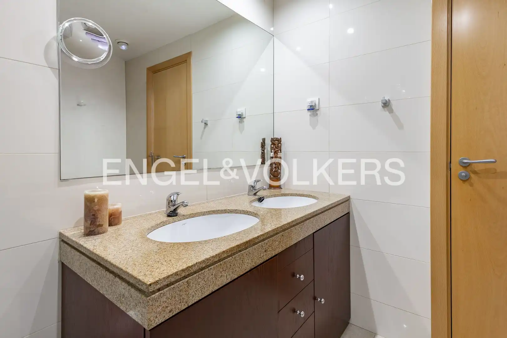 Baño de Piso en venta en Badalona con Aire acondicionado, Calefacción y Terraza