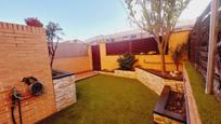 Garden of Single-family semi-detached for sale in Fuenlabrada  with Air Conditioner, Heating and Private garden