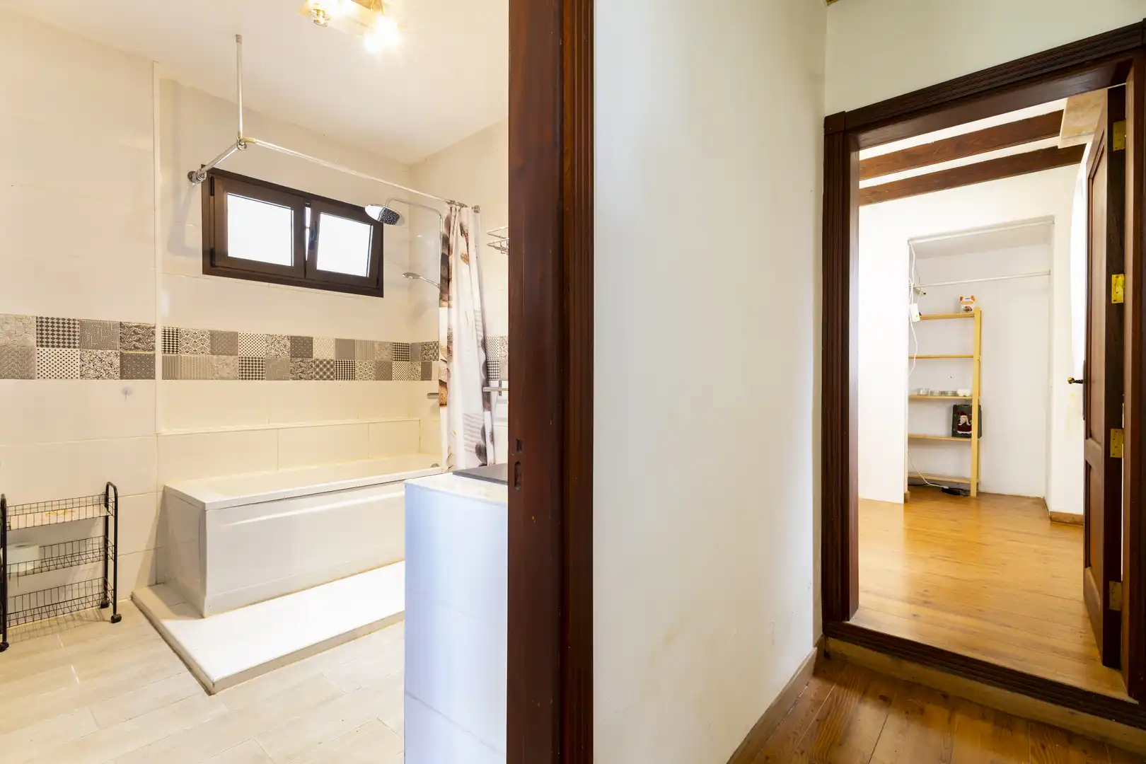 Bathroom of Houses for sale in Los Realejos  with Private garden, Terrace and Storage room