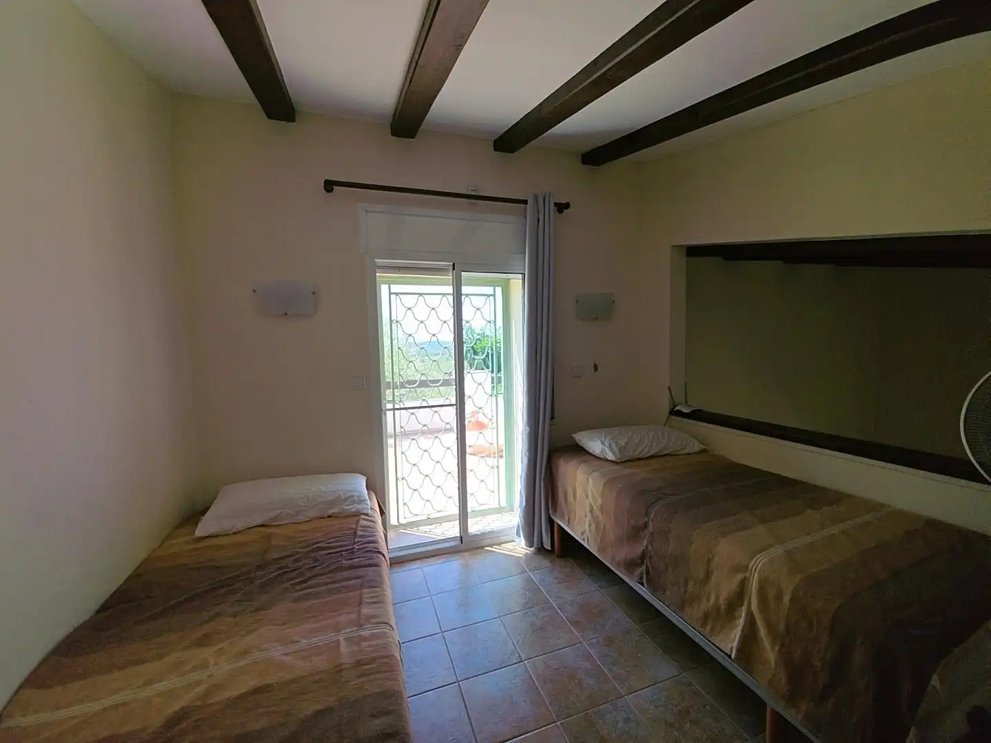 Schlafzimmer von Country house zum Verkauf in L'Ametlla de Mar  mit Privatgarten, Terrasse und Schwimmbad