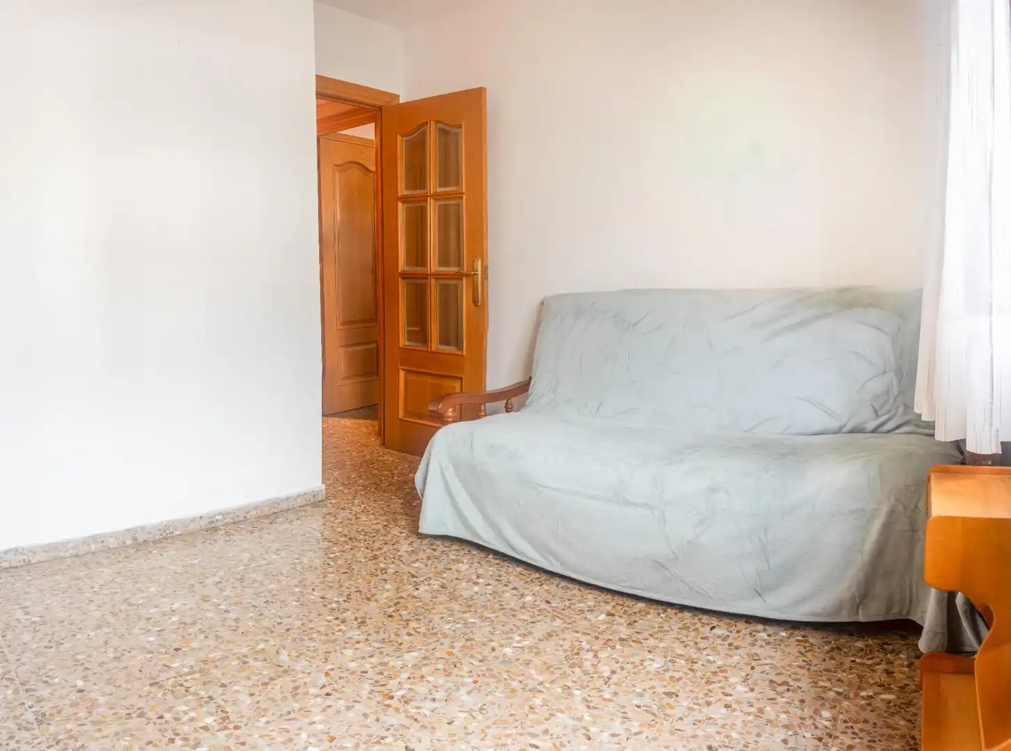 Living room of Flat for sale in Zaragoza  with Air Conditioner, Heating and Storage room
