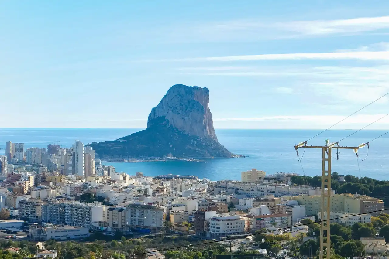Vista exterior de Casa o chalet en venta en Calpe / Calp con Terraza y Trastero