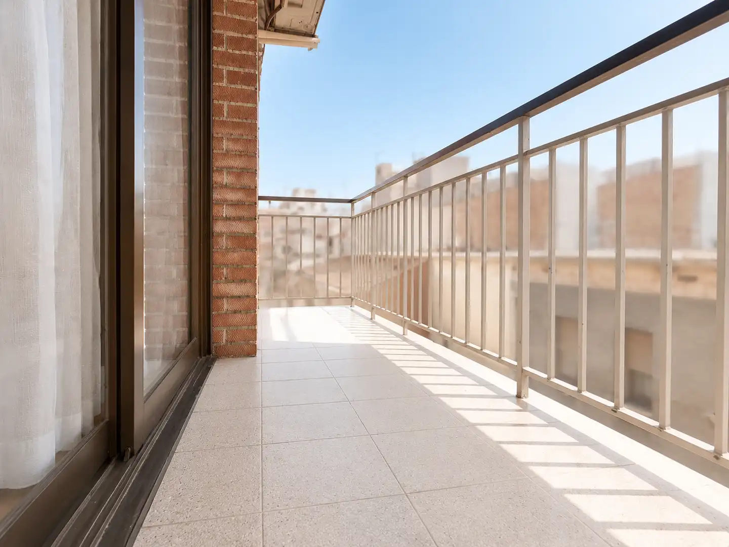Terrassa de Pis en venda en Santa Coloma de Gramenet amb Aire condicionat, Parquet i Balcó