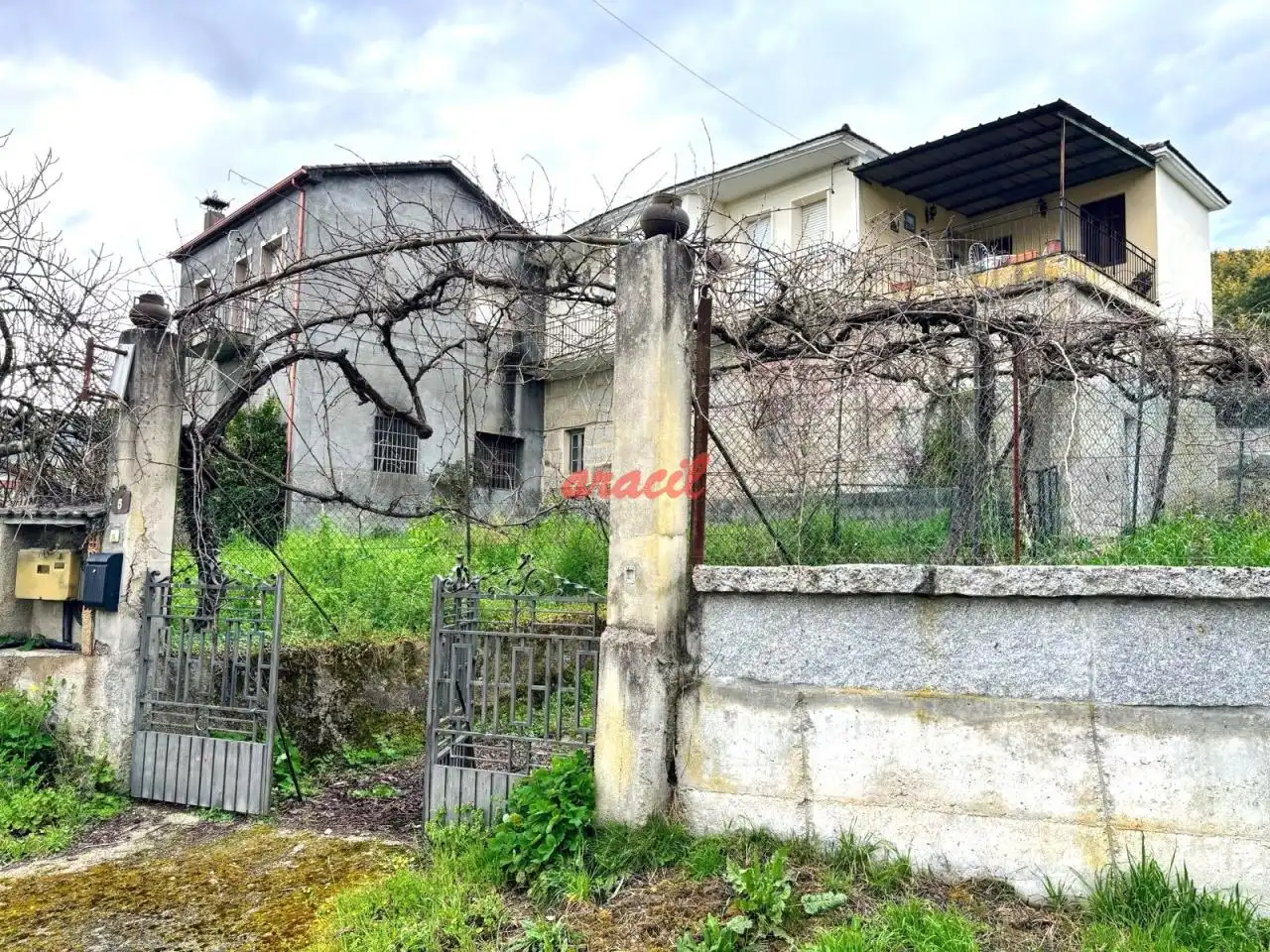 Casa o chalet en venta en Ourense Capital  con Calefacción, Jardín privado y Terraza